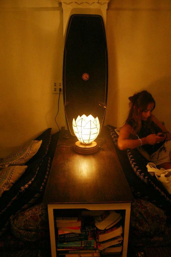 Born Free Hostel Bangkok Luaran gambar