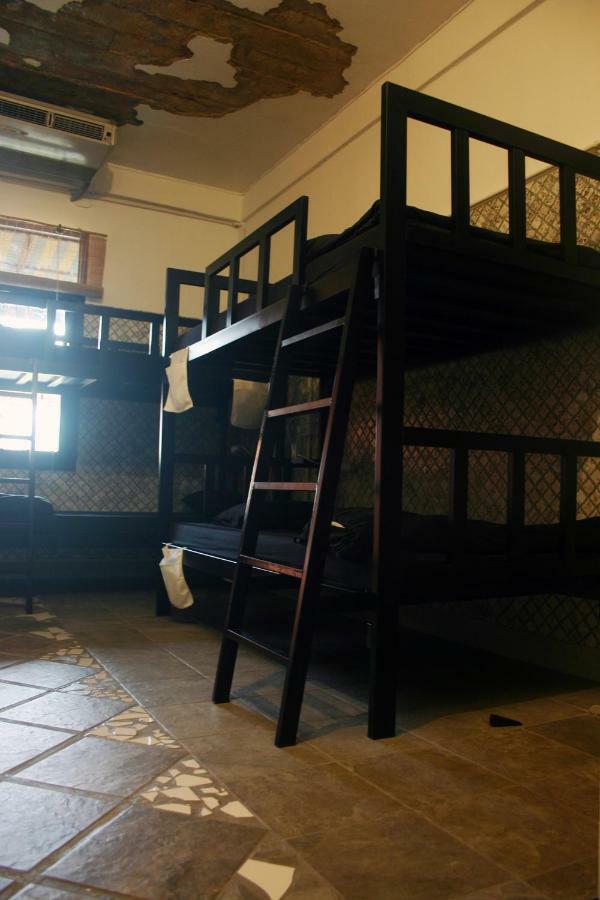 Born Free Hostel Bangkok Luaran gambar
